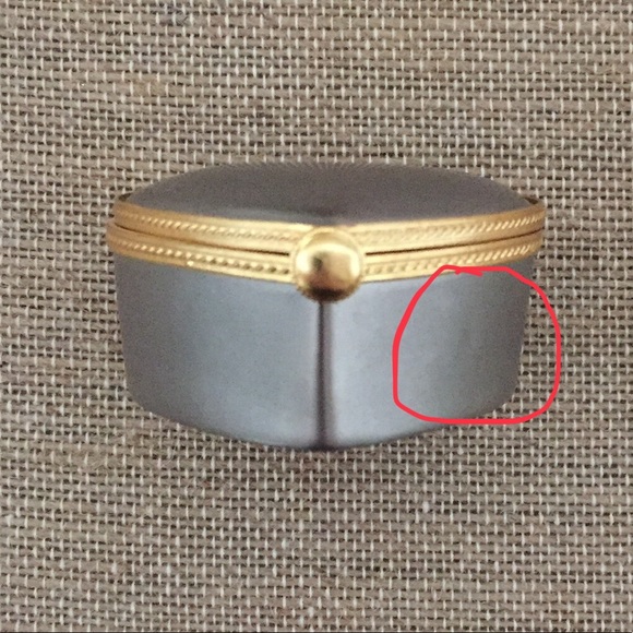 Tiffany & Co. Heart Limoges France Trinket Box - Picture 7 of 7